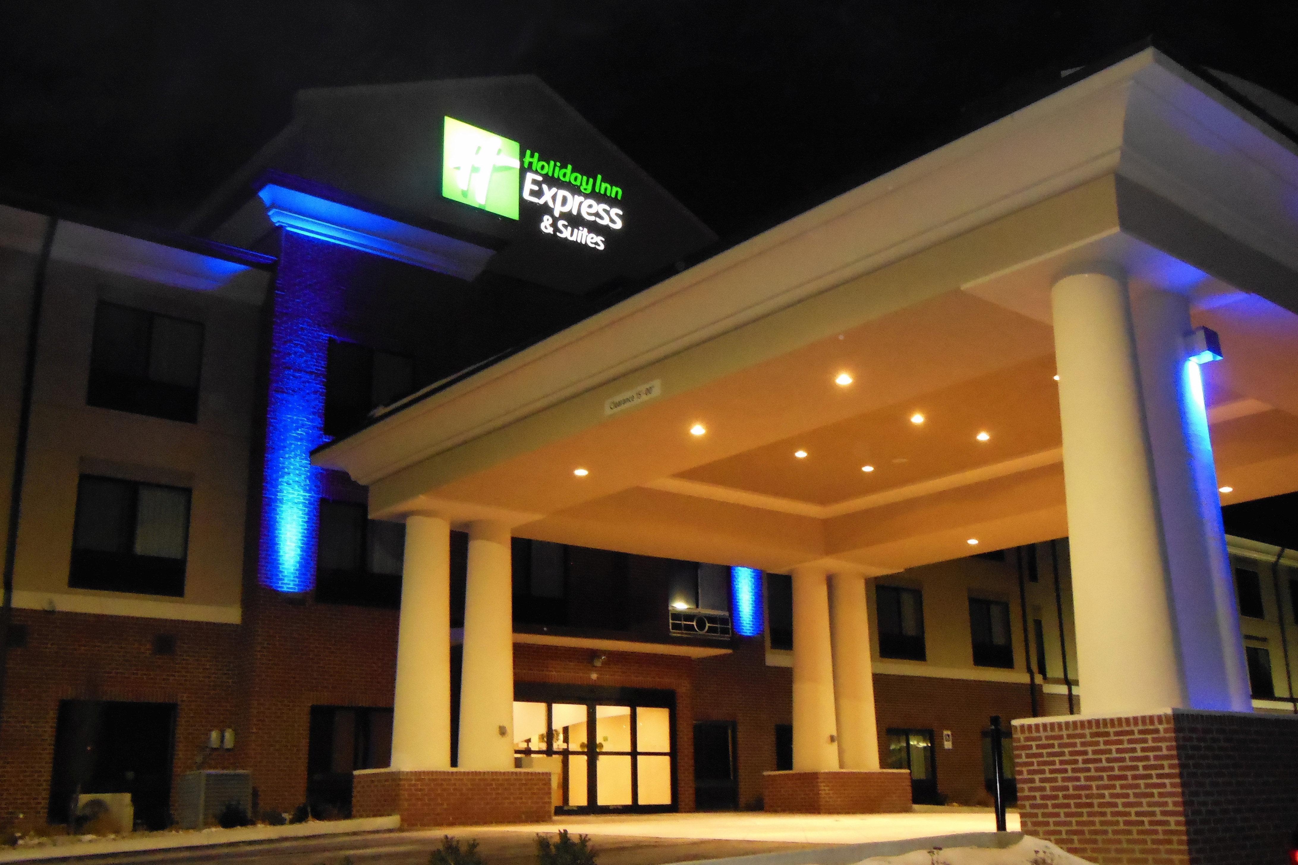 Holiday Inn Express & Suites Washington - Meadow Lands, An Ihg Hotel Exterior photo